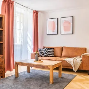  Apartahotel Celetná 12 - Old Town