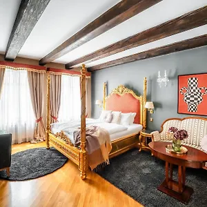  Apartahotel Nosticova Heritage